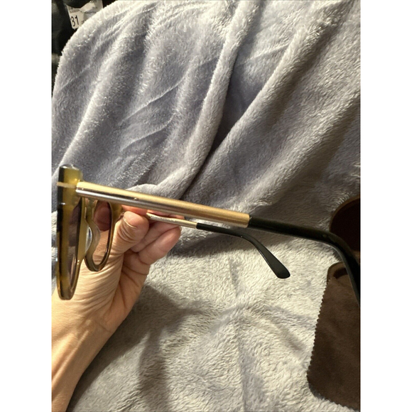 Tom Ford sunglasses Women Preloved Excellent Condition $700 Retail - Picture 4 of 12